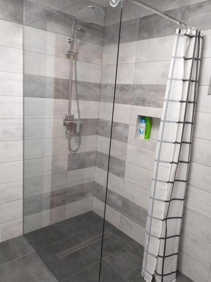 Luxury-Apartment Ultracentral Câmpulung Moldovenesc Buitenkant foto